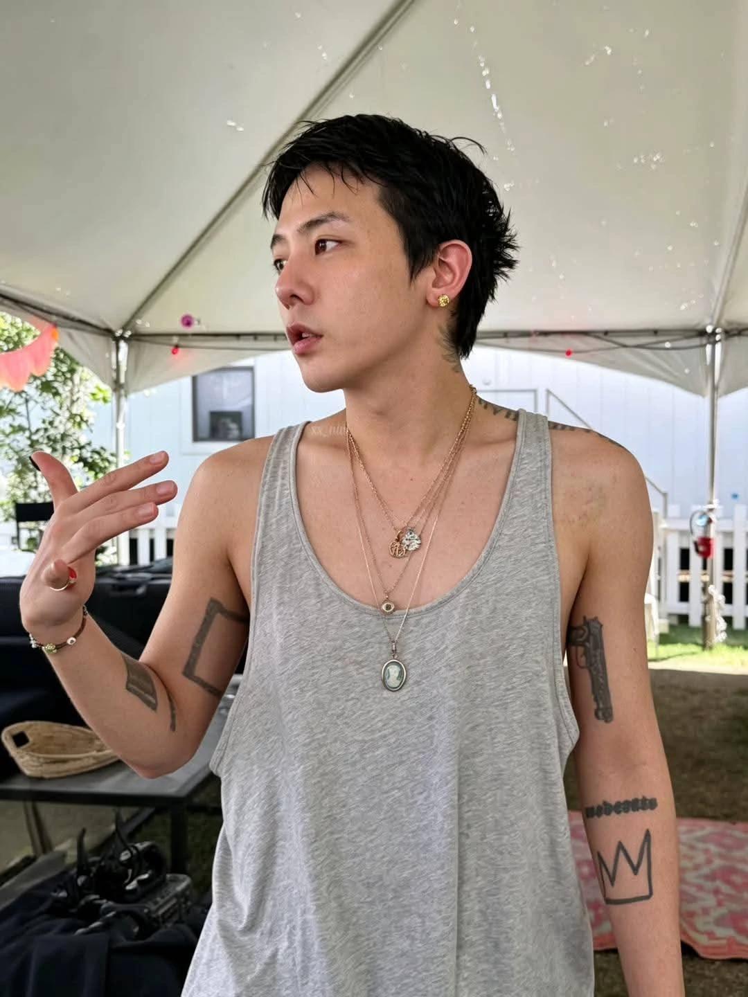 G dragon thumbnail