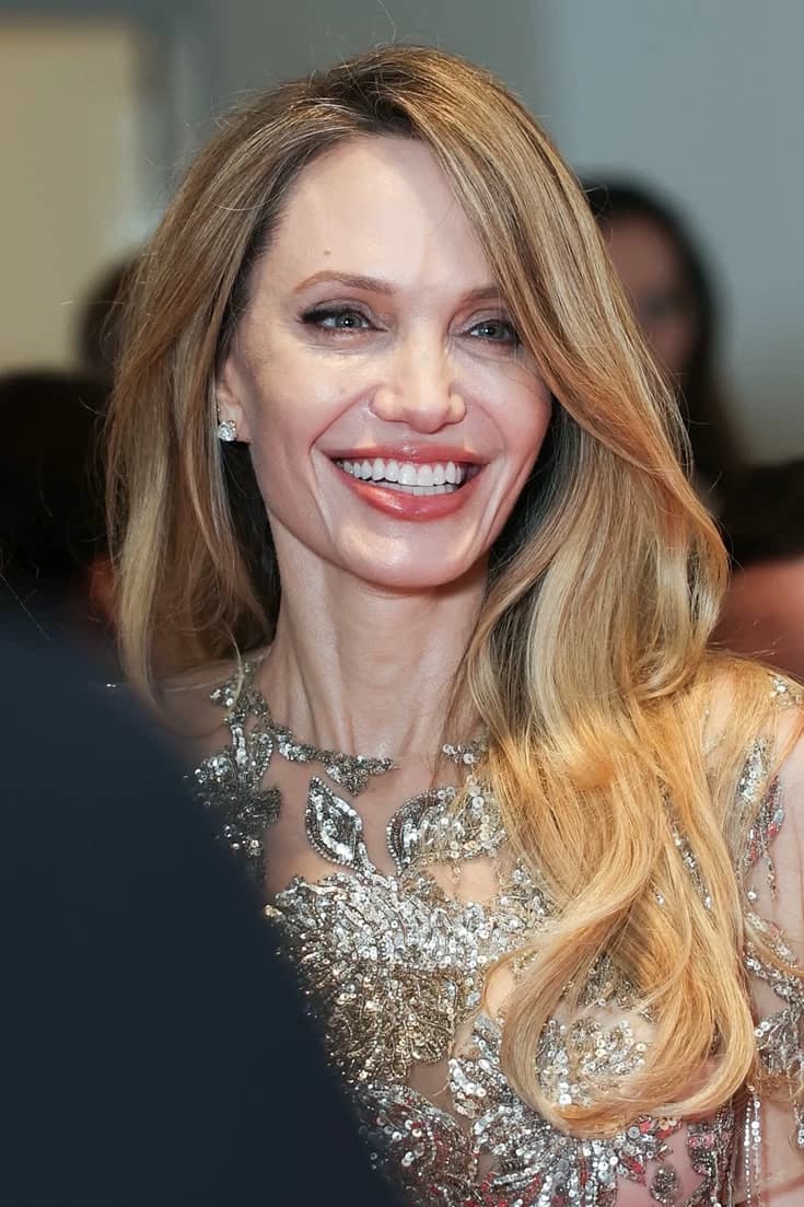 Angelina jolie thumbnail