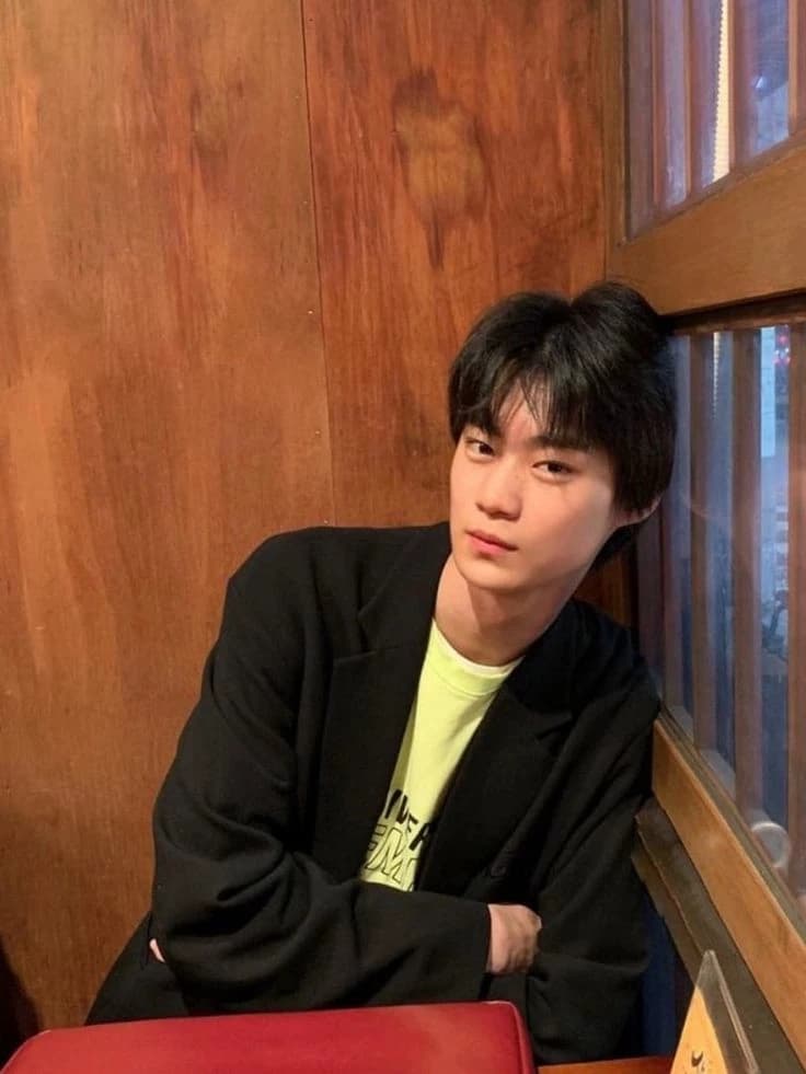 Hyun Wooseok  thumbnail