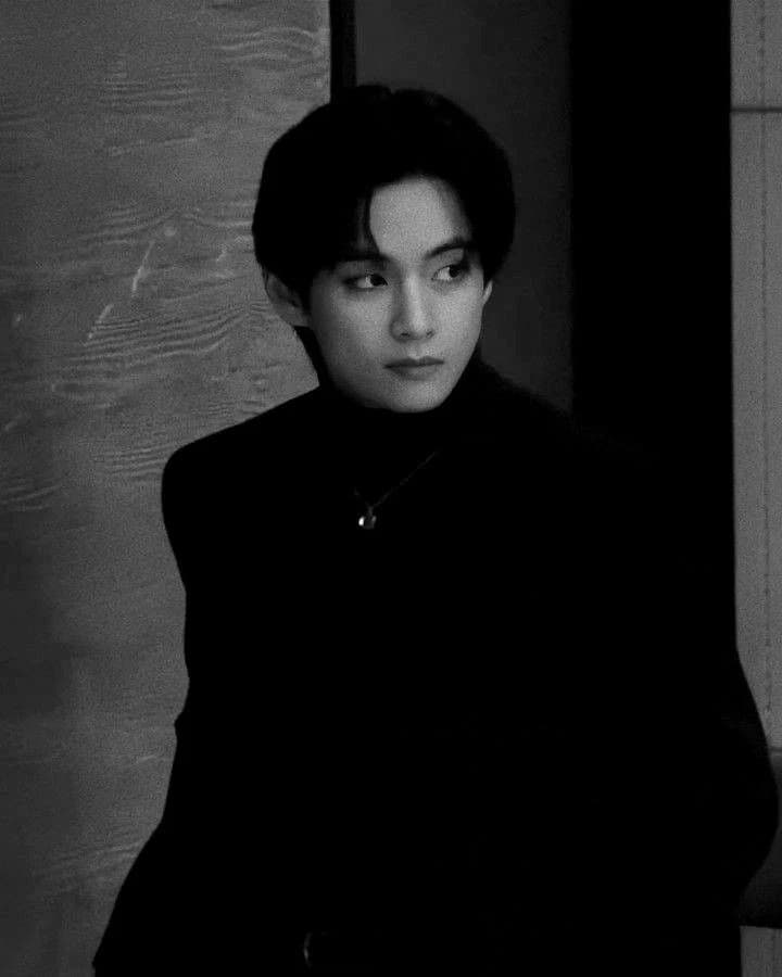 Kim taehyung  thumbnail