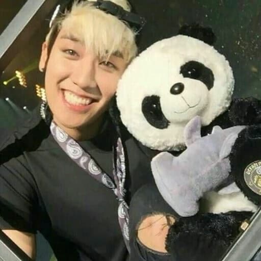 Seungri  thumbnail