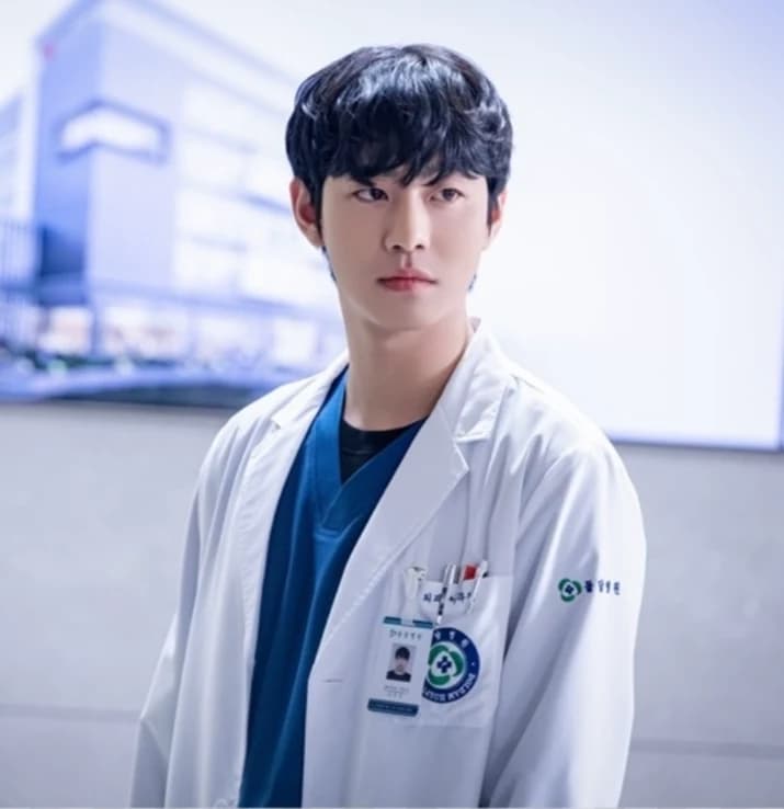Ahn hyo Seop (Doctor)  thumbnail