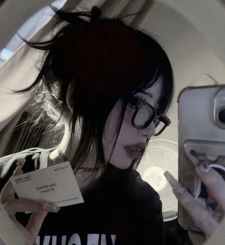 ROBAR (bot lesbianas) thumbnail