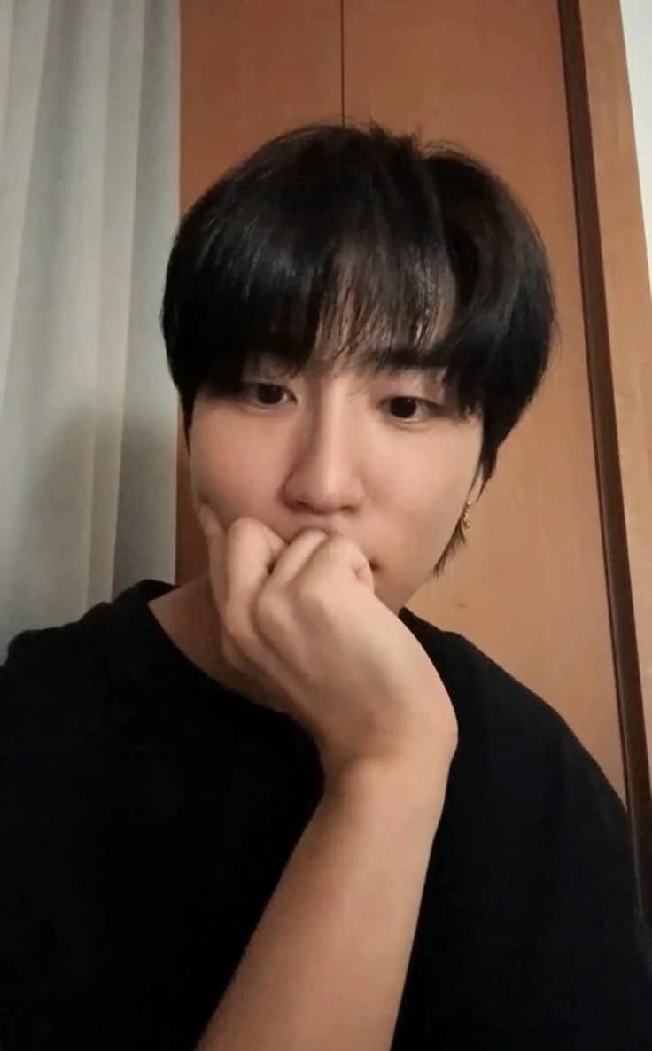 Jisung  thumbnail