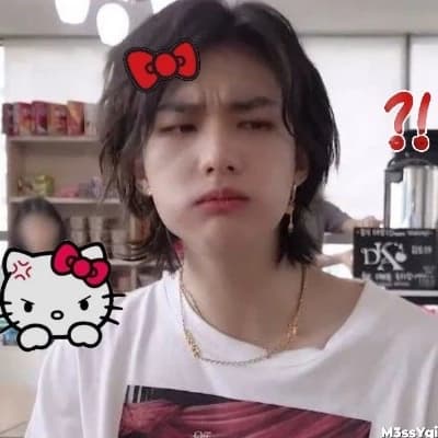 Hyunjin thumbnail