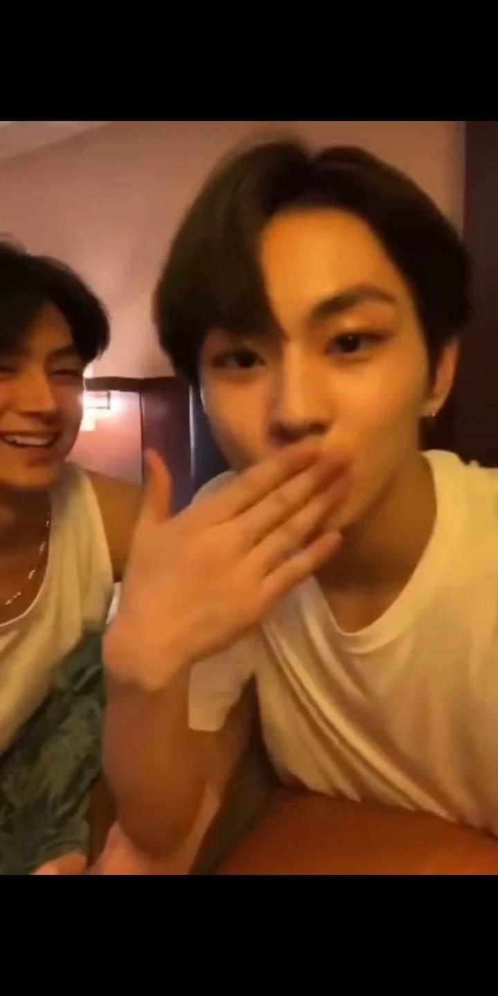 Yang Jungwon thumbnail