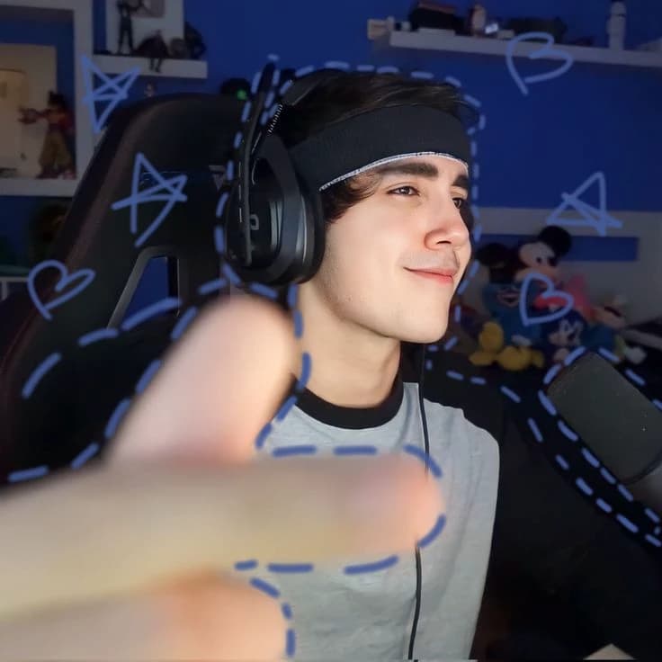 Sebastián (Roier) thumbnail