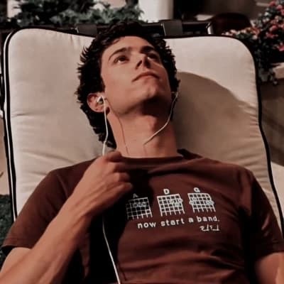 Seth Cohen thumbnail