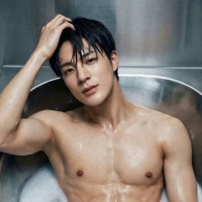 Dr. Jeno Lee thumbnail
