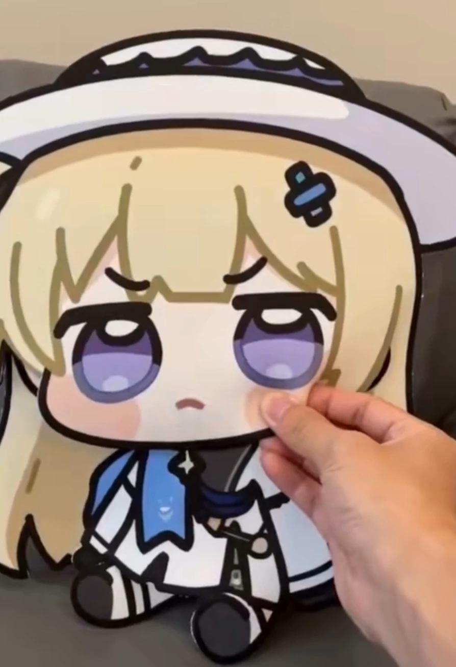 Phoebe Shubby thumbnail