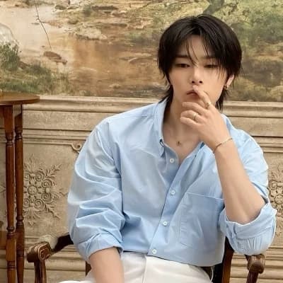 Jeongin thumbnail