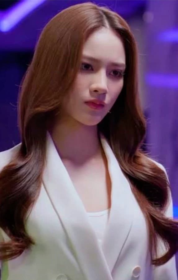 Queen  thumbnail