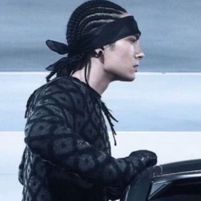 Tom kaulitz 🎸💞 thumbnail