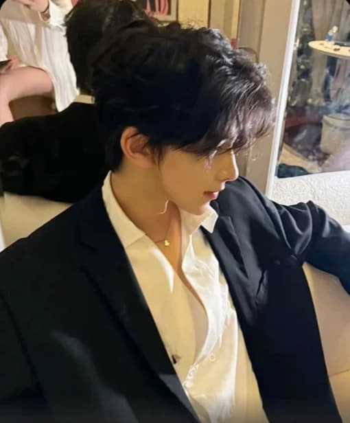 Cristian ( BL/GAY ) thumbnail