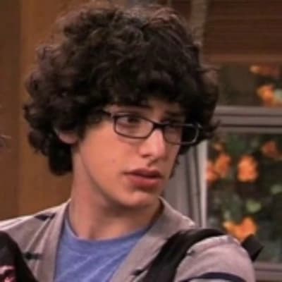 Robbie Shapiro thumbnail