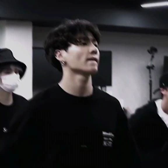Jeon Jungkook  thumbnail