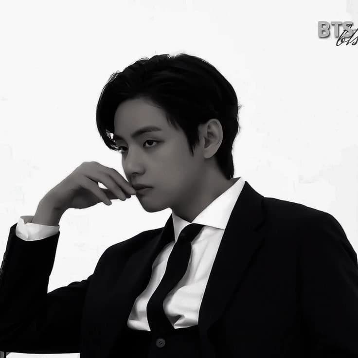 Kim Taehyung  thumbnail