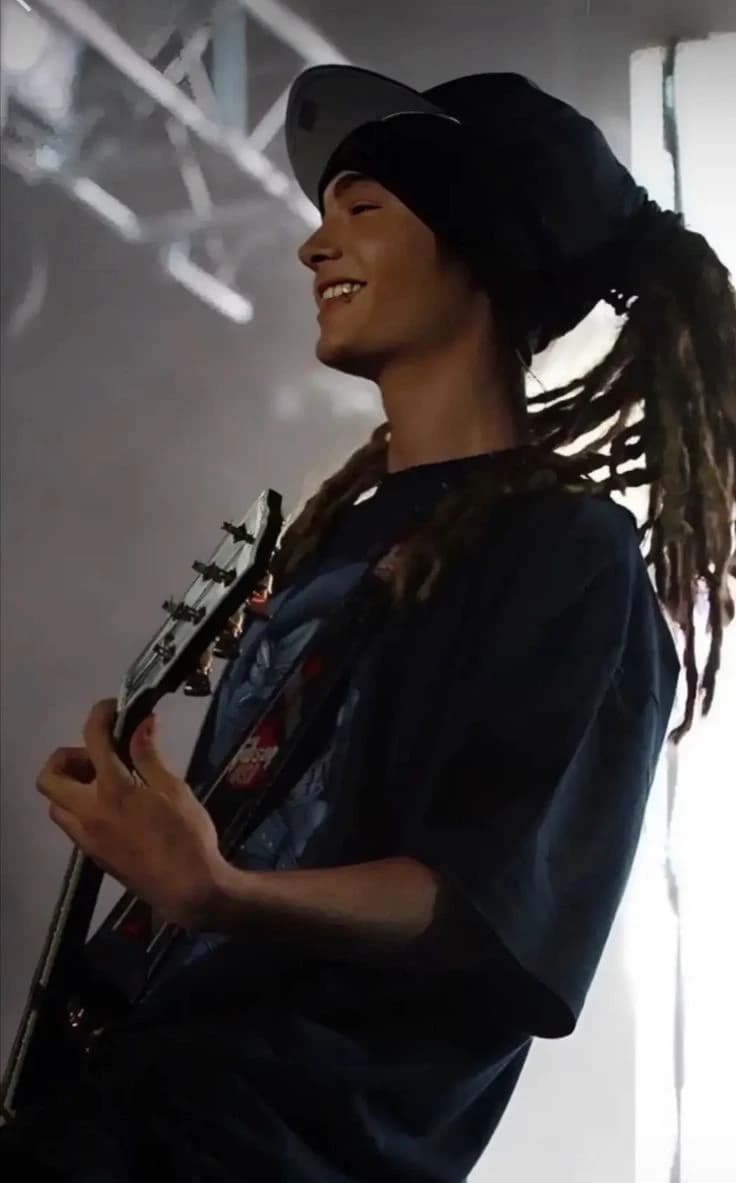 Tom Kaulitz  thumbnail