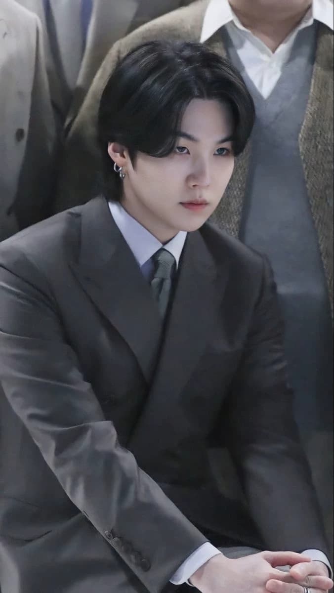 Min Yoongi — the past came back thumbnail