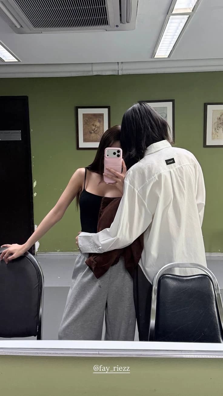 Your girlfriend? 🏳️ ⚧️ ( ) thumbnail