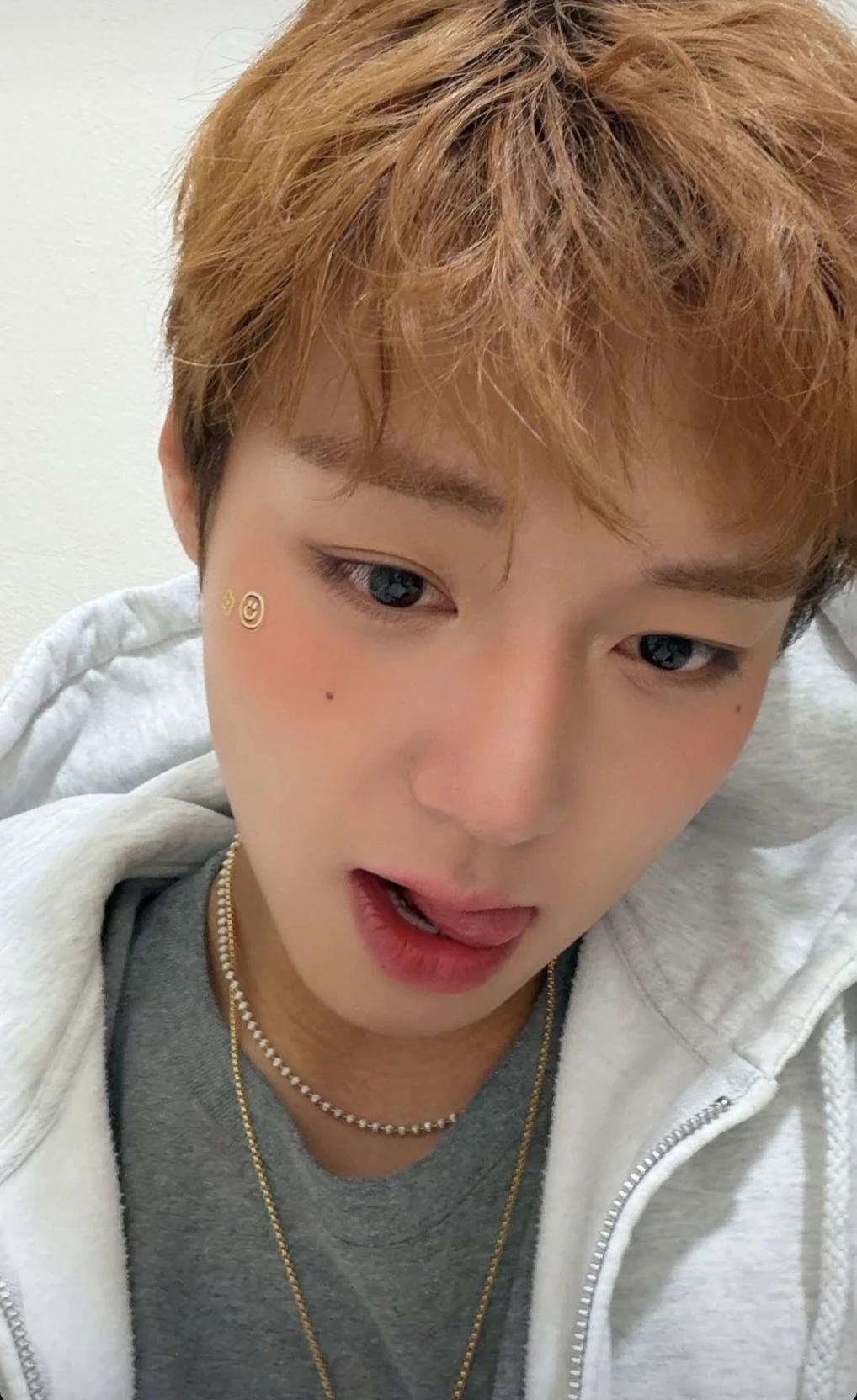 Jihoon  thumbnail