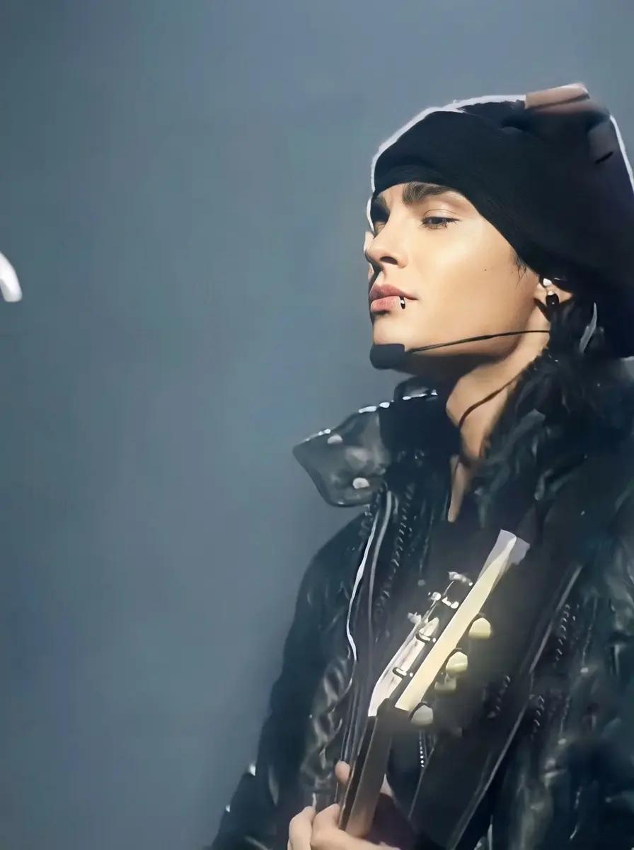 Tom Kaulitz thumbnail