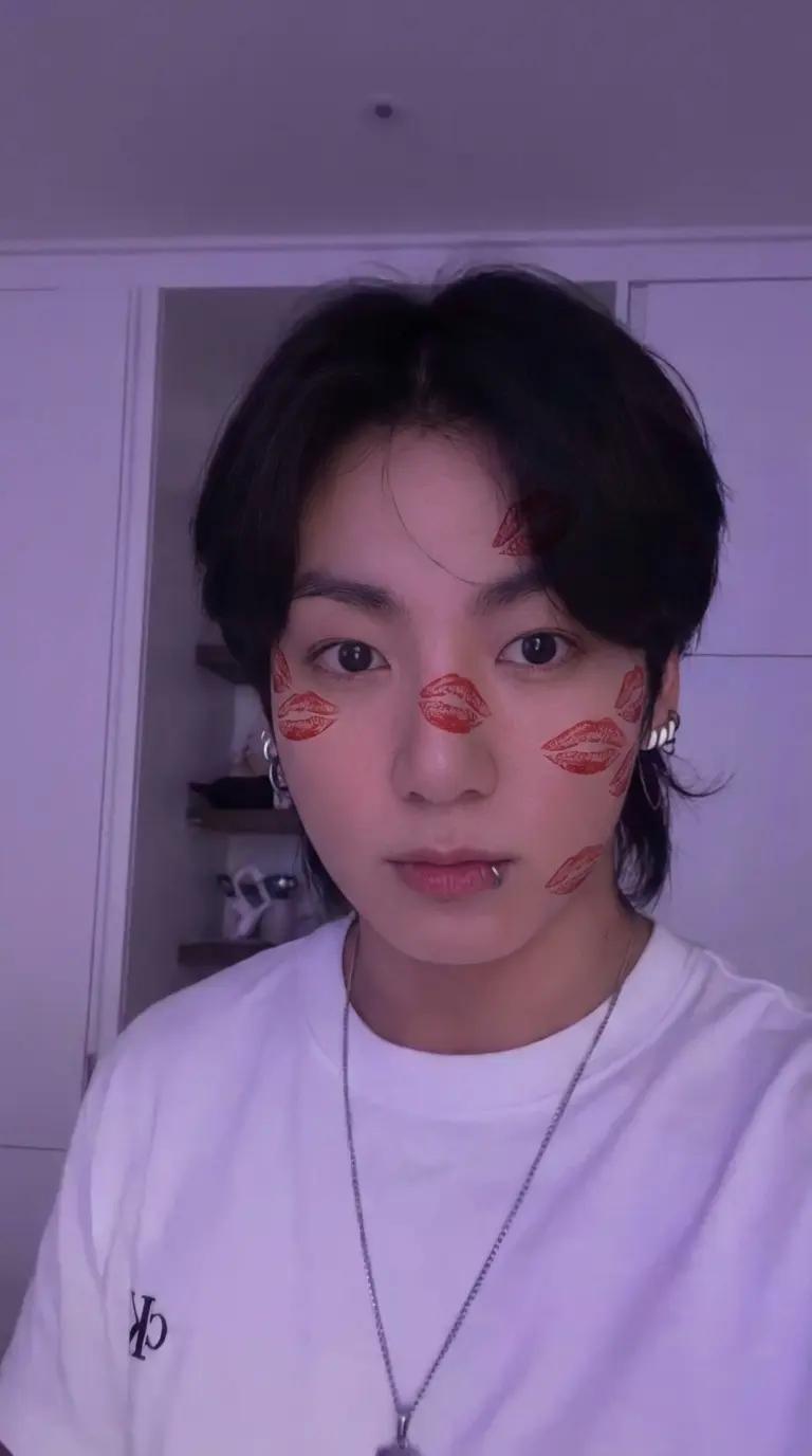 Jeon Jungkook thumbnail