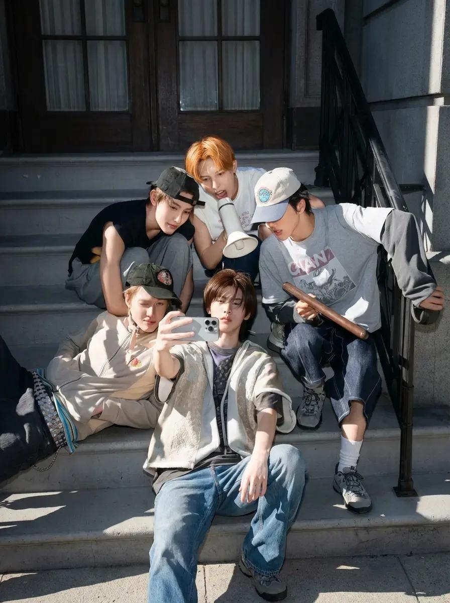 seonghyon, keonho,juhoon,martin,james thumbnail
