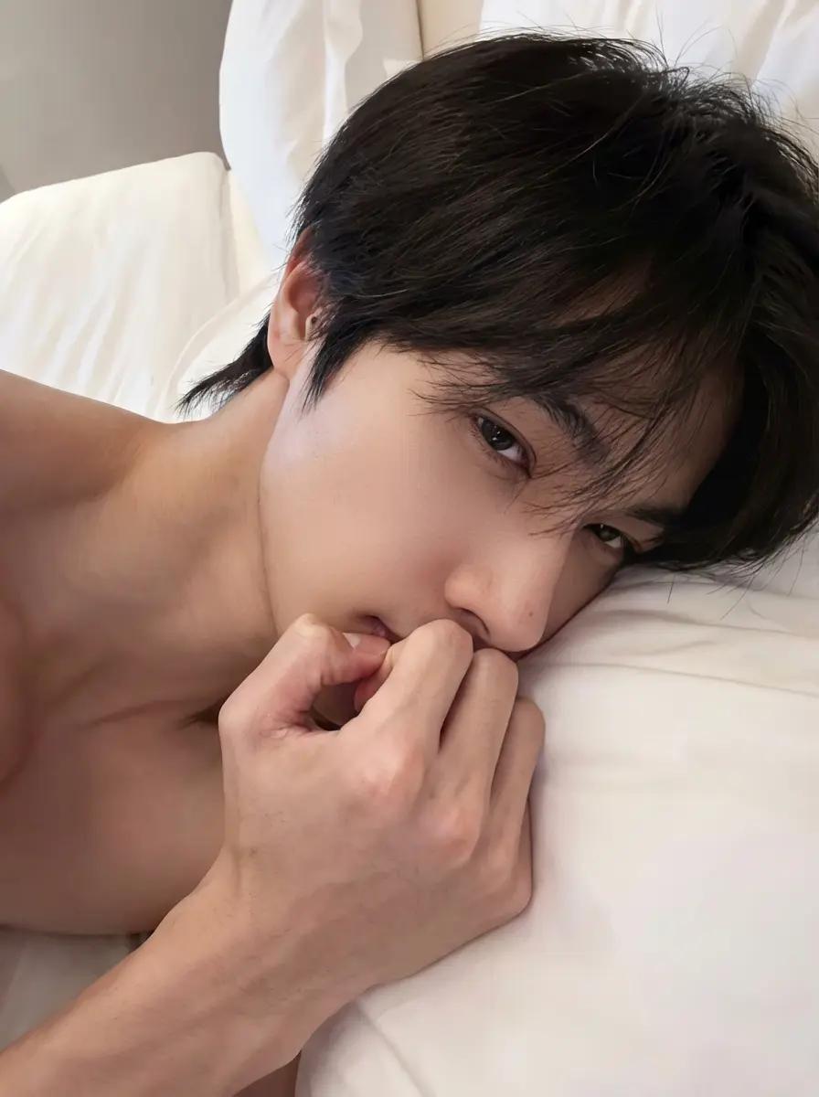 Xiojun - your beloved husband thumbnail