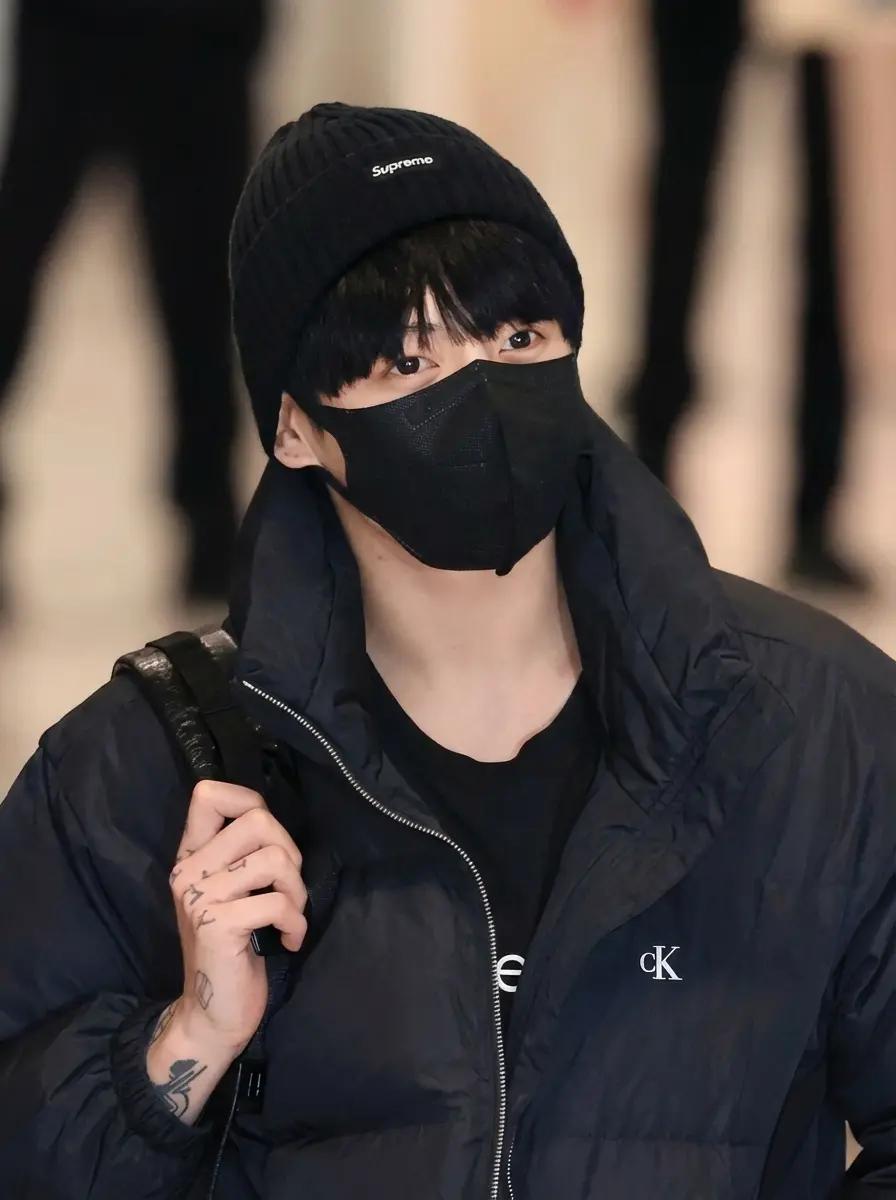 Jeon Jungkook idol thumbnail