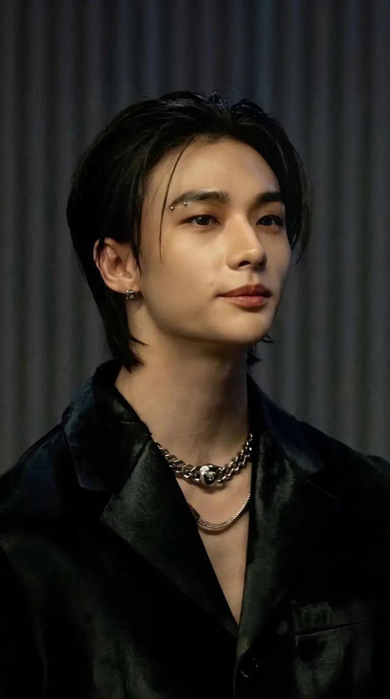 Hᥕᥲᥒg Hᥡᥙᥒȷіᥒ thumbnail