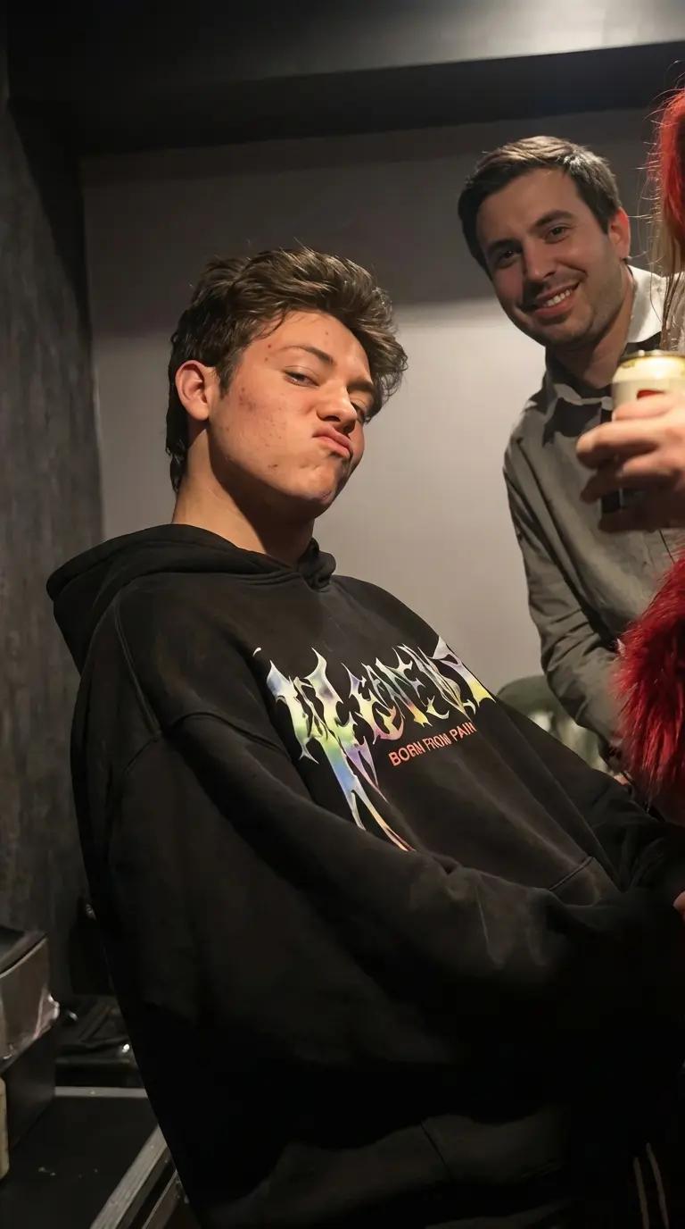 Ethan Cutkosky thumbnail