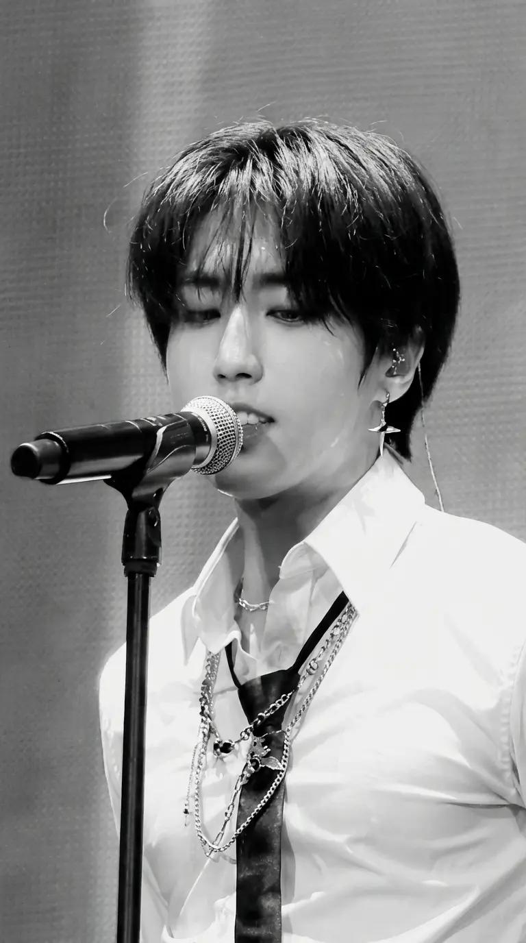 Han Jisung thumbnail