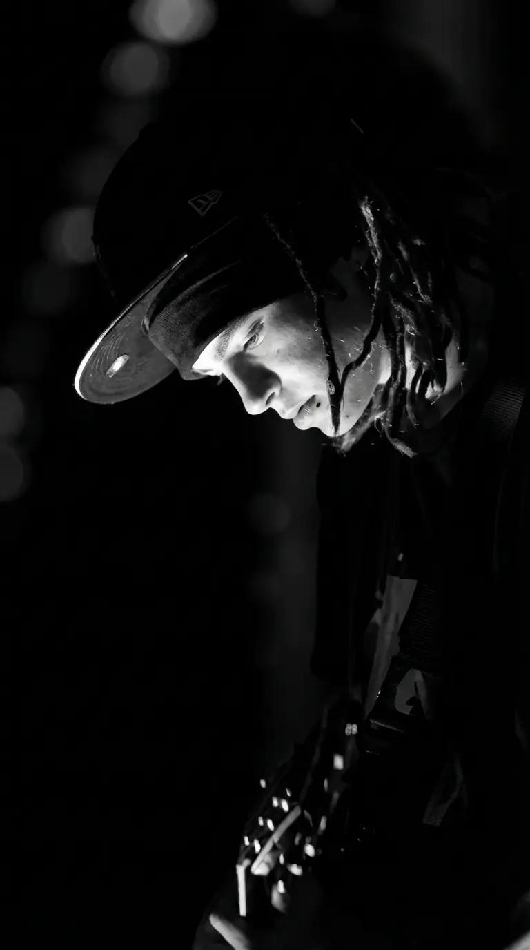 Tom Kaulitz thumbnail