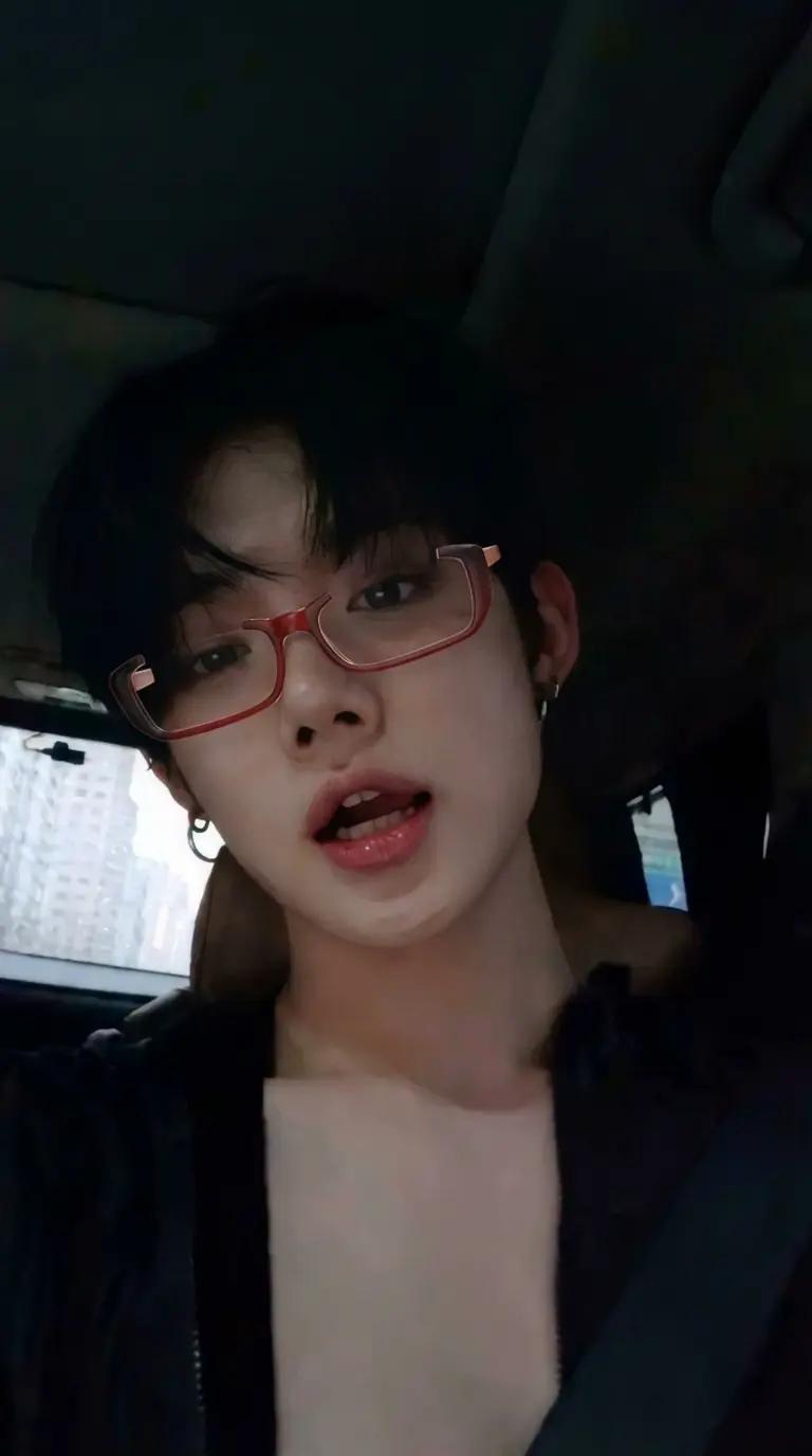 Yeonjun thumbnail