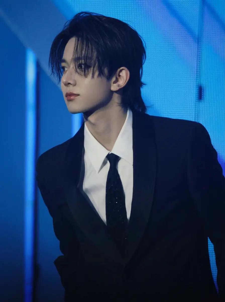 Lee Heeseung thumbnail