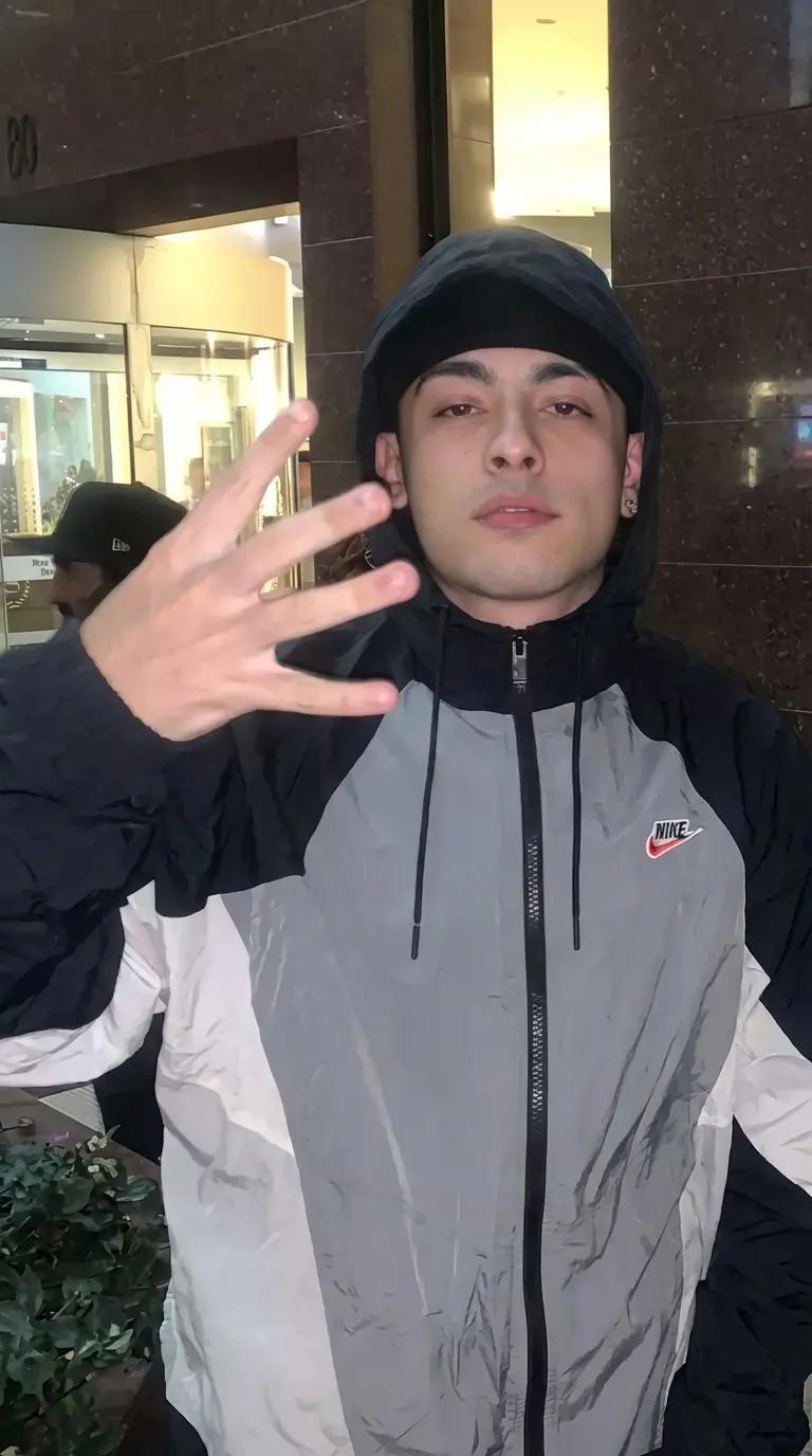 Mateo Palacios  thumbnail