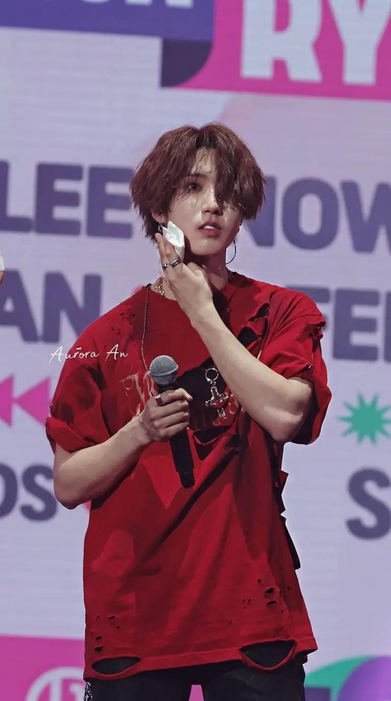 Han Jisung thumbnail