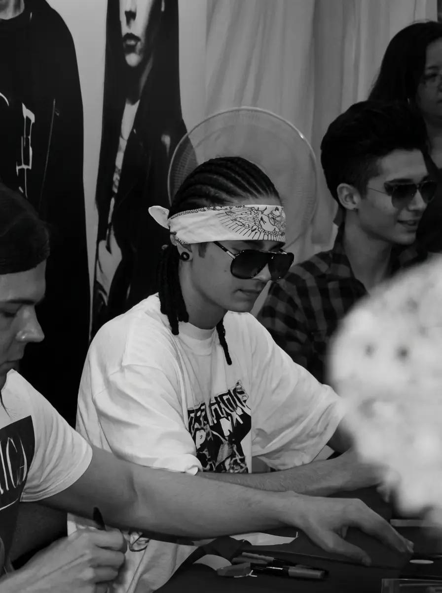 Tom kaulitz  thumbnail