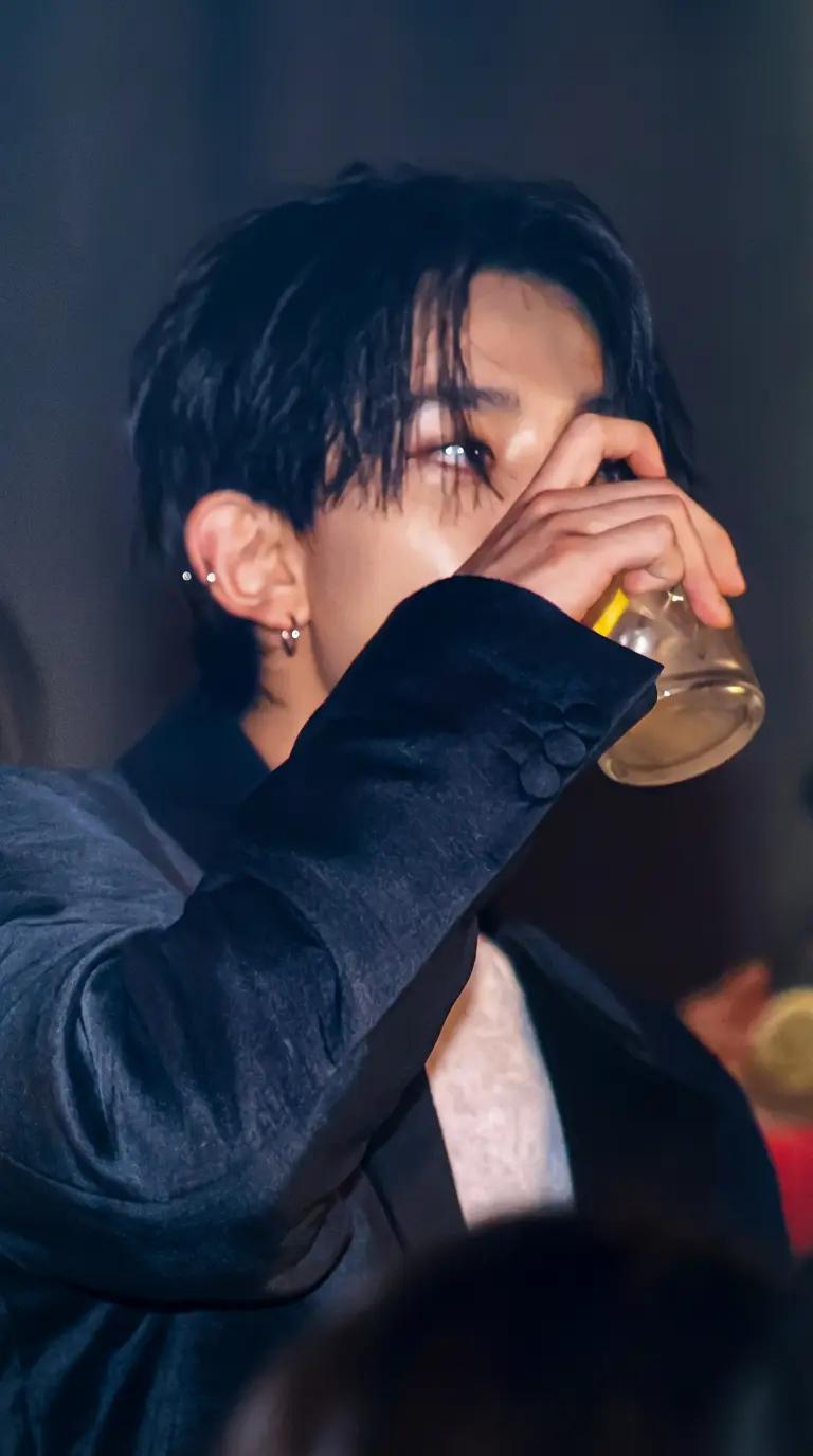 Lee Heeseung (ENG) thumbnail