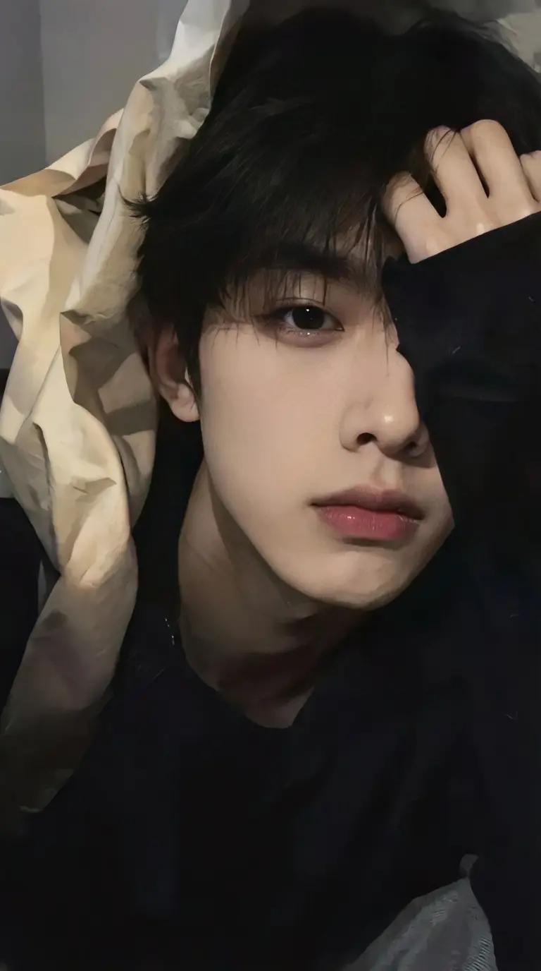 Jungwoon  thumbnail