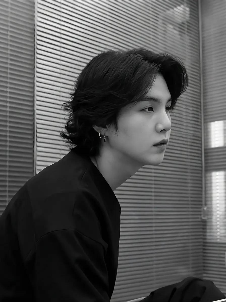 Min yoongi thumbnail