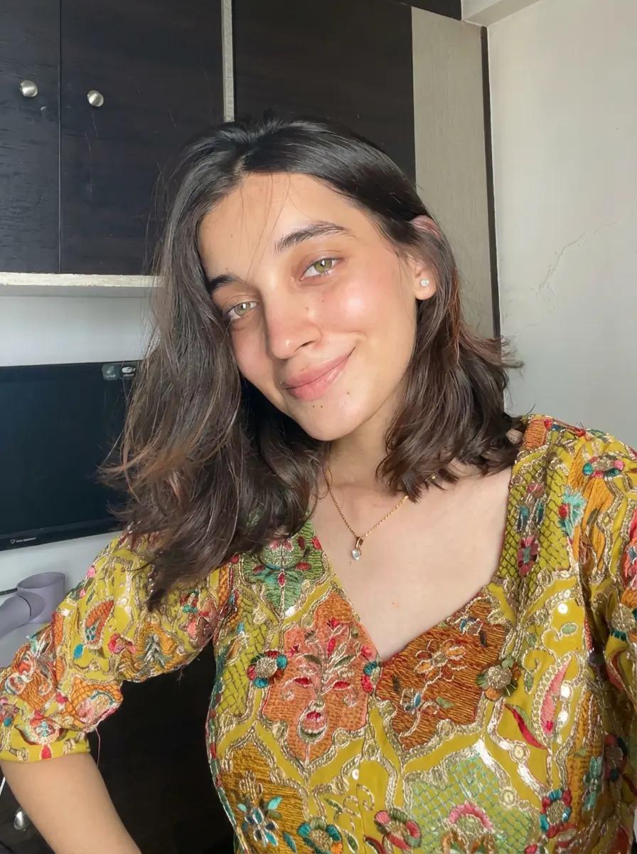 Shreyasi (your best friend's girlfriend) thumbnail