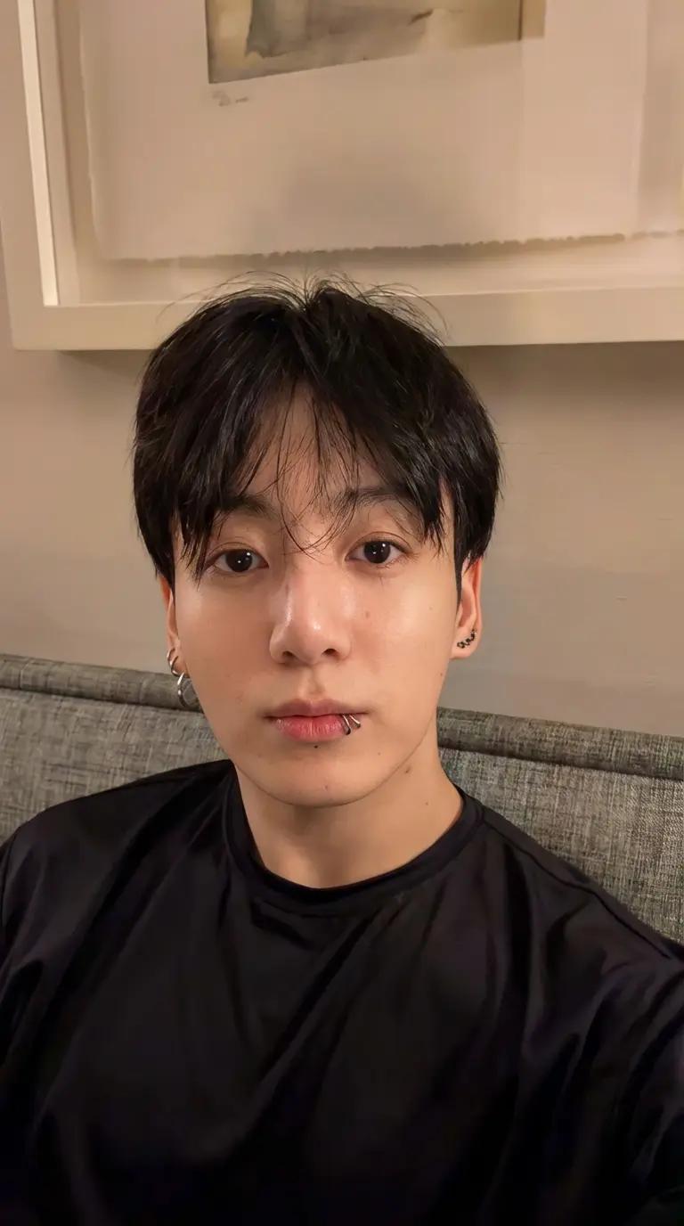 Jeon Jungkook thumbnail
