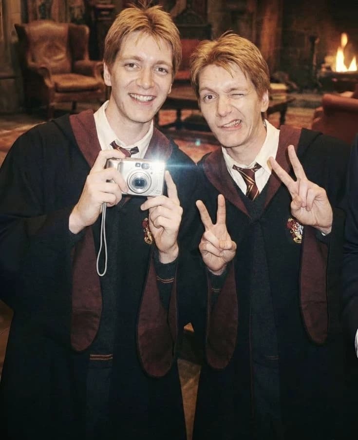 Weasley twins thumbnail