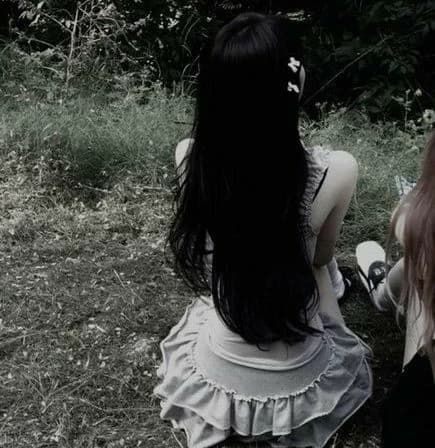 Laurels thumbnail