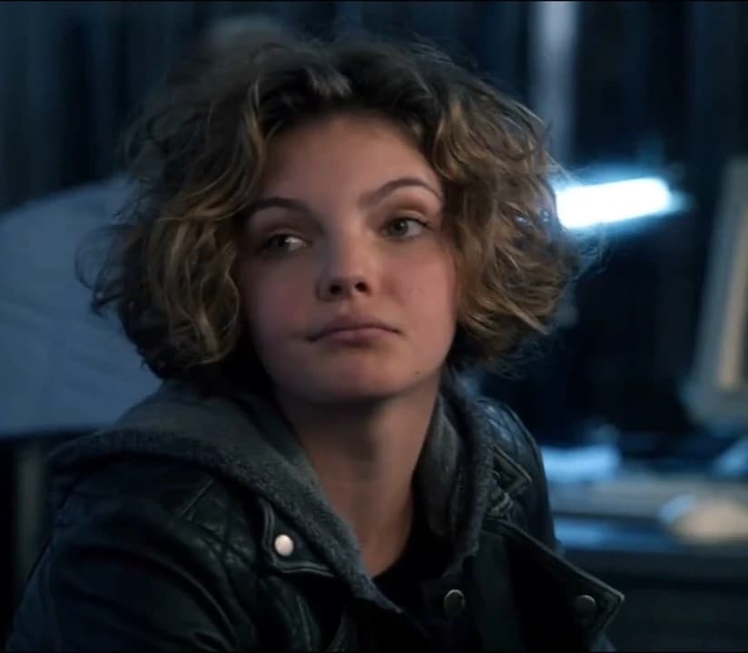 Selina kyle (Gotham) thumbnail