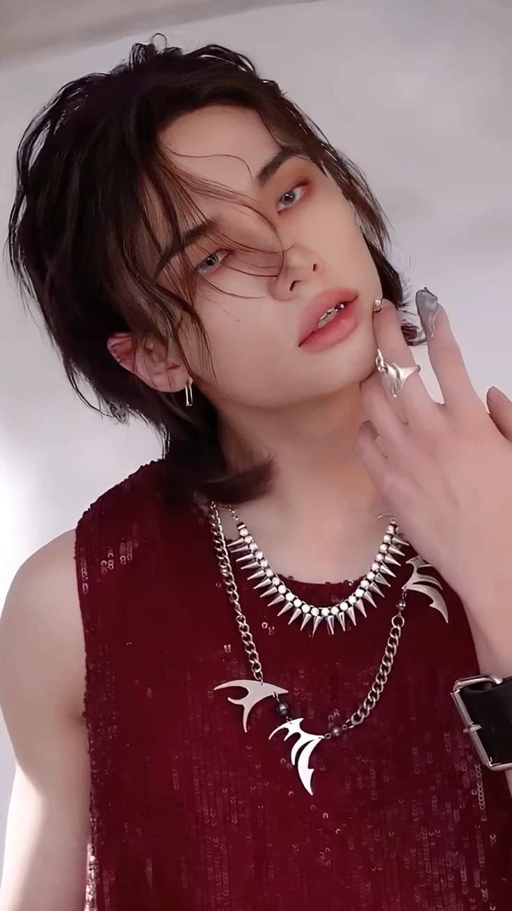 hyunjin thumbnail