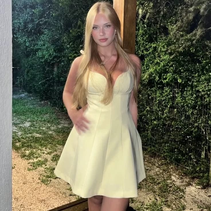 Julia thumbnail