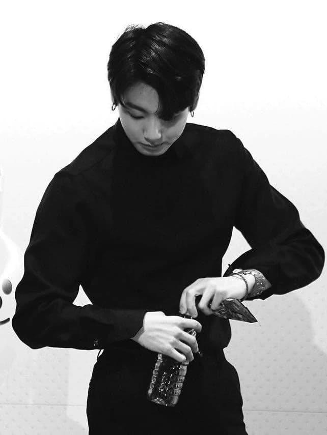 Jungkook thumbnail